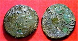 bronze à l'aigle et au lézard ( 3 )
