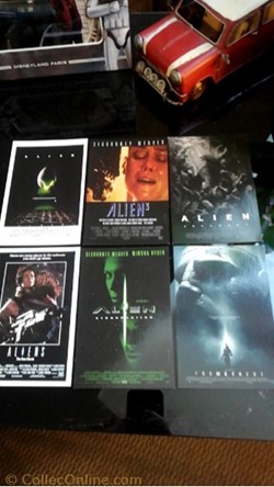 Cartes des affiches des films Aliens