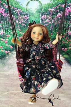 Ruby Red Fashion Friends Bella "Cozy Vacation"