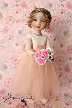 Ruby Red Fashion Friends Anaelle