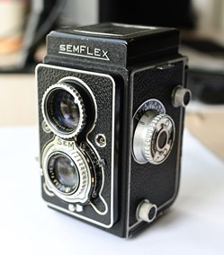 Semflex Berthiot 75mm F3.5