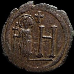 Follis de Justin II, Sophie et Tibère émis à Cherson (565-578 ap J.-C.)