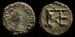 Centenionalis de Justinien émis à Cherson (527-565)