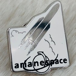 Pin's Arianespace