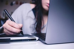 Effective Strategies to Encourage Customers to Share Their Experiences