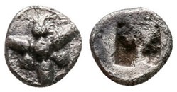 M Erythrée / Tetartemorion / Rosace - Carré creux