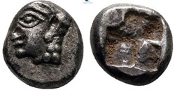 Colophon / Hémiobole / Tête à gauche - Carré creux