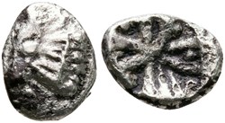 Asie Mineure / Incertaine / Diobobe / Tête de taureau - Carré creux multi-divisé.