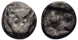 Asie Mineure / Obole / Tête de panthère - Carré creux.