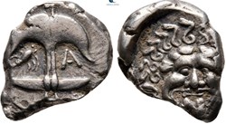 Apollonia Pontica / Drachme / Ancre renversée, écrevisse, A - Tête de Méduse.