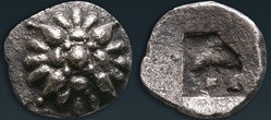 M-Erythrée - Hémiobole - Rosace - Carré creux.