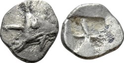 *Cyzique / Hémiobole / Tête de thon à droite - Carré creux