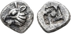 M-Asie Mineure-Incertaine - Hémiobole - Tête de taureau - Carré creux avec pastille centrale