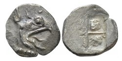 Phocée / Tétartemorion / Tête de griffon - Carré creux.