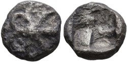 *Incertaine-Diobole-Fleur-Rosette /Carré creux .