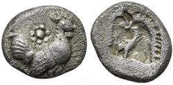 Troade-Dardanos-Trihémiobole-Tête de coq / Carré creux.
