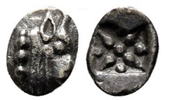 Asie Mineure / Incertaine / Tetartemorion /Téte de taureau - Motif stélaire
