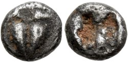 Cyrène / Obole / Fruit de Silphium - Carré creux.