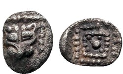 Milet / 1/64 eme de statère / Tête de Lion - Motif Stéllaire dans carré creux