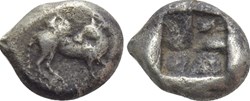 Asie Mineure / Hemidrachme / Taureau - Carré creux.