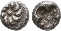 Erythrée / Hemitetartemorion / Rosette - Cruciforme en creux avec 5 Globules.