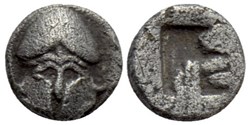 Mesembria  / Tritartemorion / Casque Corinthien  - Carré creux.