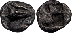 *Cyzique / Hémiobole / Tête de Thon à droite - Carré creux