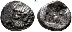 Colophon / Tetartemorion / Tête achaique à gauche - Carré creux