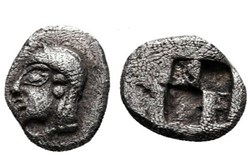 Colophon / Hémiobole / Tête d'Apollon à gauche - Carré creux