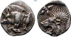 *Cyzique / Hémiobole / Protomé de sanglier à gauche - Tête de lion à gauche.