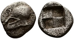 M Néandria / Obole / Casque à gauche - Carré creux.