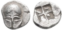 M Mesembria-Hémiobole-Casque Corinthien de face / Carré creux.