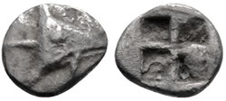 Cyzique / Hemiobole / Tête de thon à droite - Carré creux