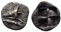 *Cyzique / Hémiobole / Tête de Thon à gauche - Carré creux