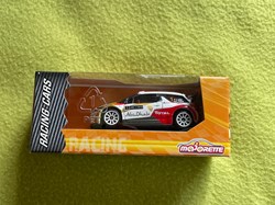 #1 Citroën DS3 WRC