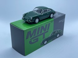 560 / Porsche 911 1964
