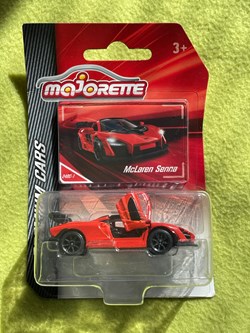 McLaren Senna
