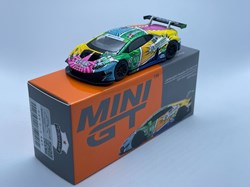 552 / Lamborghini Huracan GT3 EVO #19