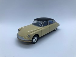 Citroën DS 19