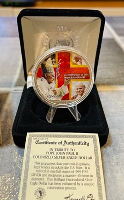 2005 America Silver Eagle $1 Colorized Enhanced Pope John Paul II Silver Coin - 1oz