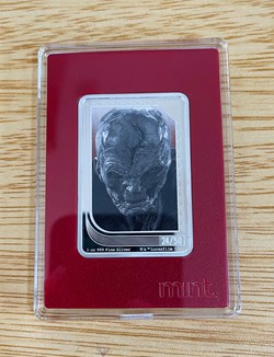 2023 - Snoke # 24 - Star Wars Mint Trading Coin - SCARCE Mintage - 24/50