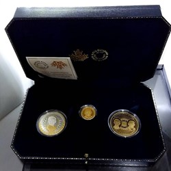 2015 - Gold coins set Commemorative 88th Birthday the King's Rama IX (99.99% made of gold)