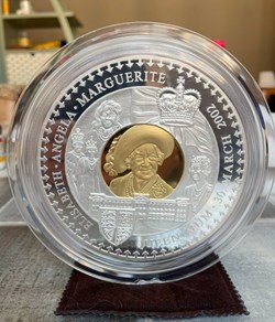 2002 Zambia 3-Kilos 100,000 Kwacha "The Memorial of The Queen Elizabeth The Queen Mother"