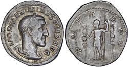 Maximinus. 001 (Emperor & standards)