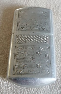 Briquet 94