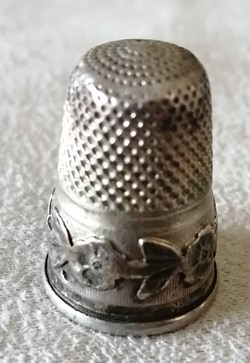 Dés à coudre 10