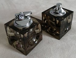 Briquet 19 Table