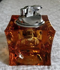 Briquet 20a Table