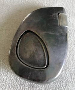 Briquet 65