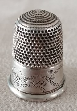 Dés à coudre 3